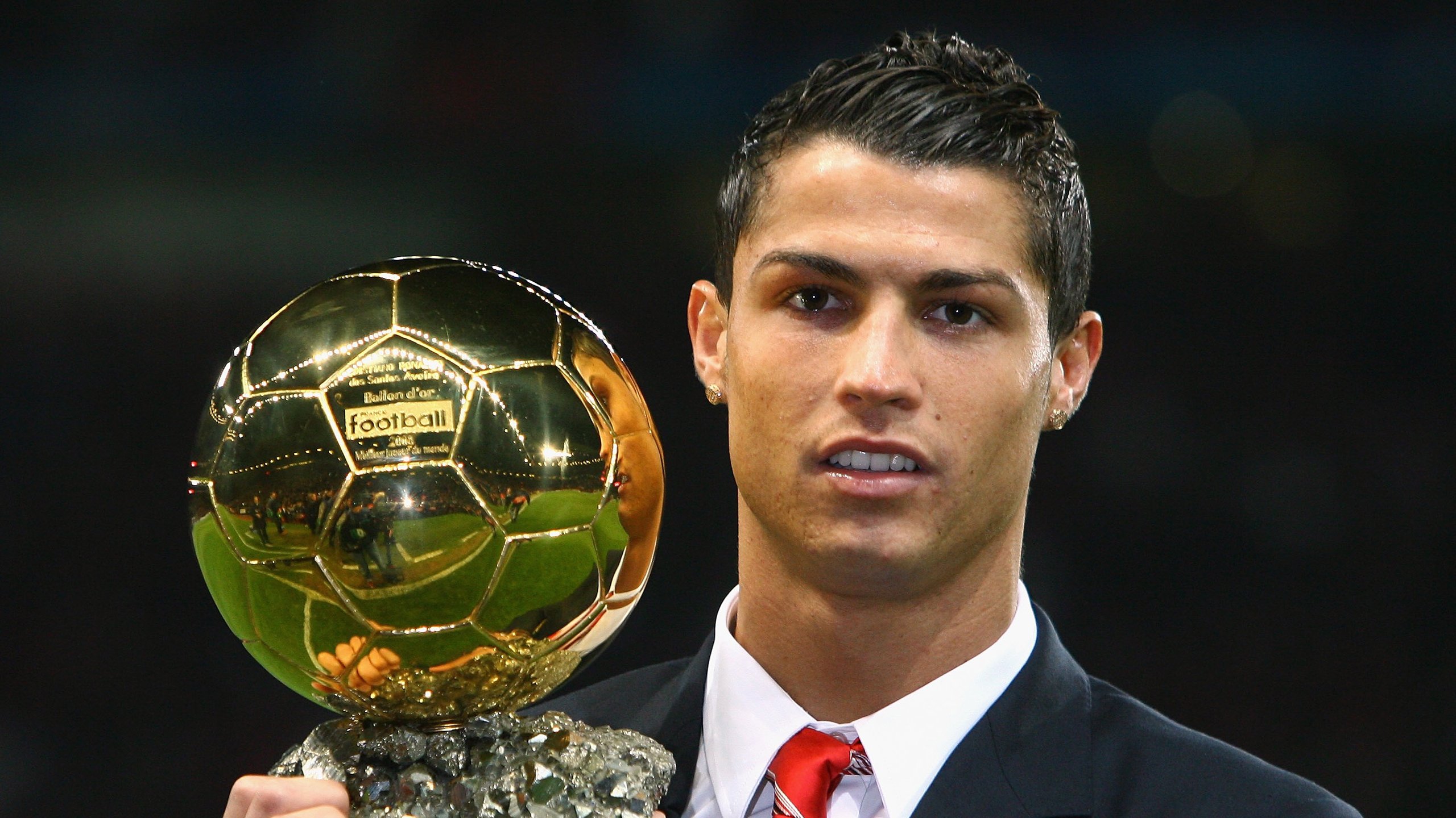 西班牙足球是否应改革青训系统，西班牙足球队如何